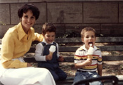 Yummy (1980)